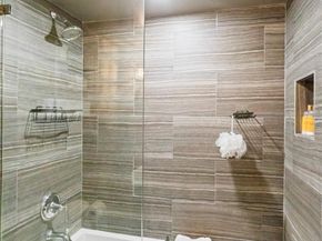 111 Lake Emerald Drive 106, Oakland Park FL 33309