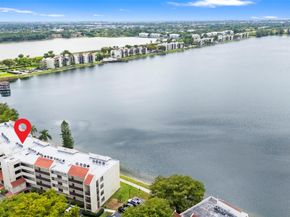 111 Lake Emerald Drive 106, Oakland Park FL 33309