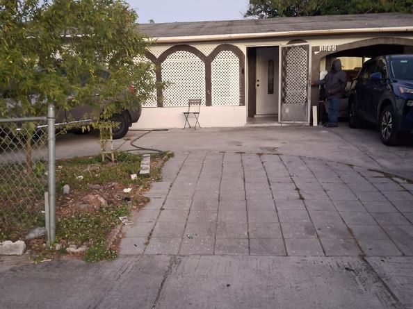 1944 NE 2nd Ave, Pompano Beach FL 33060