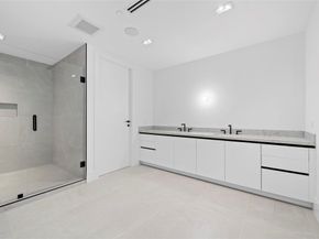 160 Isle Of Venice Drive 302, Fort Lauderdale FL 33301