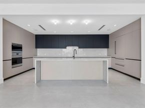 160 Isle Of Venice Drive 302, Fort Lauderdale FL 33301