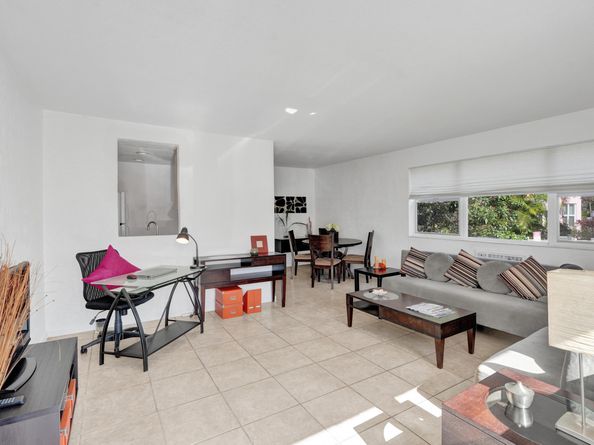 625 Antioch Avenue 110, Fort Lauderdale FL 33304