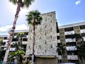 301 Golden Isles Drive 109, Hallandale Beach FL 33009