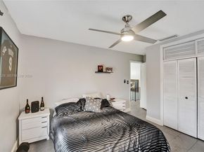 3301 Raleigh Street 4E, Hollywood FL 33021