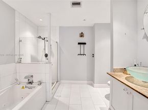 3301 Raleigh Street 4E, Hollywood FL 33021