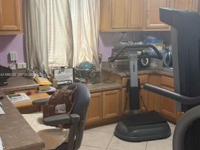 16300 NW 21st Avenue, Miami Gardens FL 33054