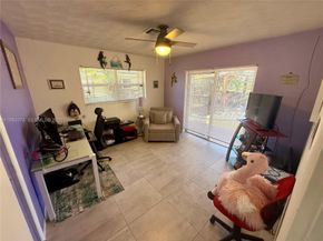 201 SE 3rd Avenue, Pompano Beach FL 33060