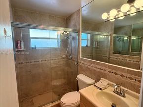 201 SE 3rd Avenue, Pompano Beach FL 33060