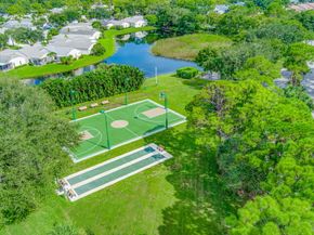 328 Hammocks Trail, Greenacres FL 33413