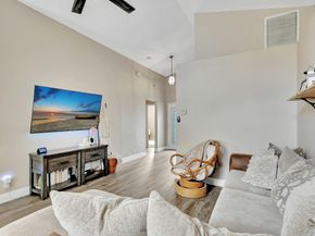 328 Hammocks Trail, Greenacres FL 33413
