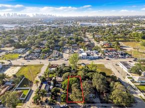 914 NW 80th Street, Miami FL 33150