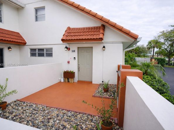 3200 Coral Springs Drive 108, Coral Springs FL 33065