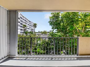 3581 S Ocean Boulevard 3c, South Palm Beach FL 33480