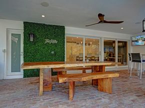 738 Middle River Drive, Fort Lauderdale FL 33304