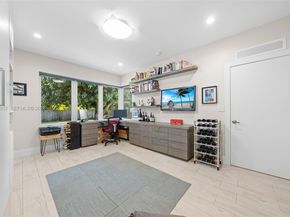 4595 N Jefferson Avenue, Miami Beach FL 33140