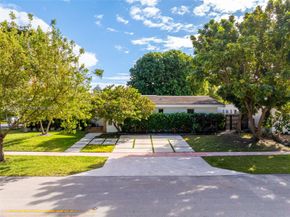 4595 N Jefferson Avenue, Miami Beach FL 33140