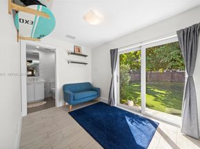 4595 N Jefferson Avenue, Miami Beach FL 33140