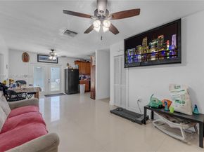 329 NW 13th Street, Homestead FL 33030