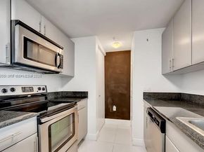 1871 S River Drive 1606, Miami FL 33125