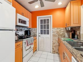 712 SW 18th Street, Boynton Beach FL 33426