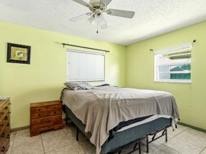 712 SW 18th Street, Boynton Beach FL 33426