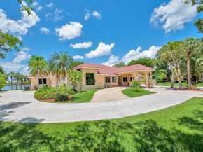 2710 Walkers Way, Weston FL 33331