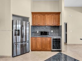 2710 Walkers Way, Weston FL 33331