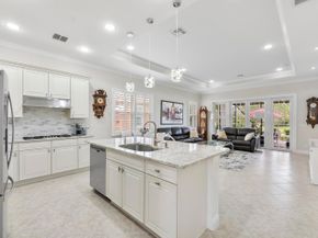 8240 NW 120th Way, Parkland FL 33076