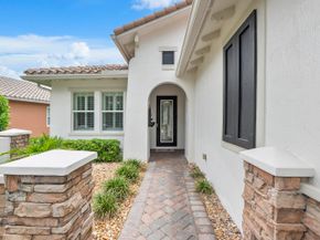 8240 NW 120th Way, Parkland FL 33076