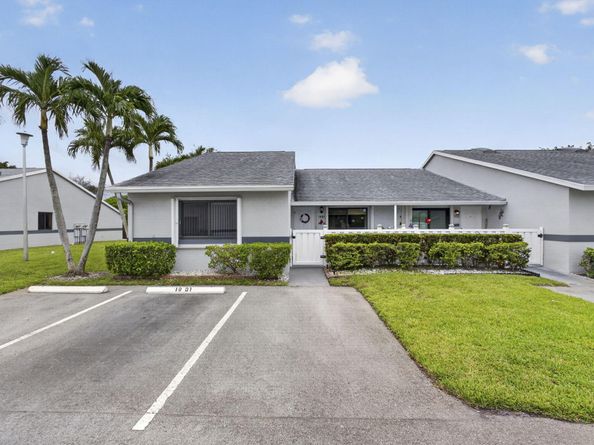 2641 W Gately Dr W 1901, West Palm Beach FL 33415