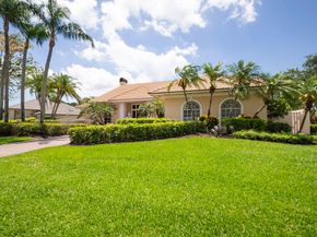 83 Sandbourne Lane, Palm Beach Gardens FL 33418