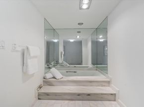 100 Lakeshore Drive 1955, North Palm Beach FL 33408