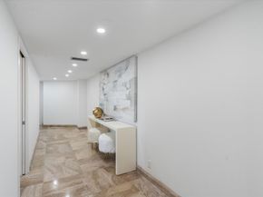 100 Lakeshore Drive 1955, North Palm Beach FL 33408