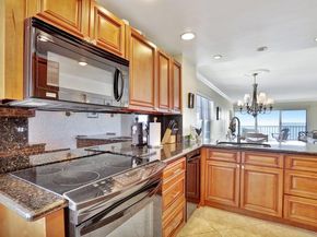 1021 Hillsboro Mile 1108, Hillsboro Beach FL 33062