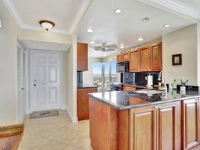 1021 Hillsboro Mile 1108, Hillsboro Beach FL 33062