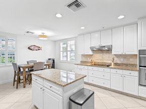 305 E Ocean Avenue Th7, Lantana FL 33462