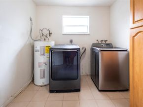 6425 Royal Palm Blvd, Margate FL 33063