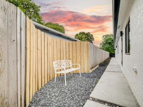 1126 NW 4th Avenue 12, Fort Lauderdale FL 33311