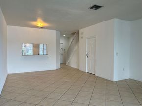 8236 SW 25th Ct 103, Hollywood FL 33025