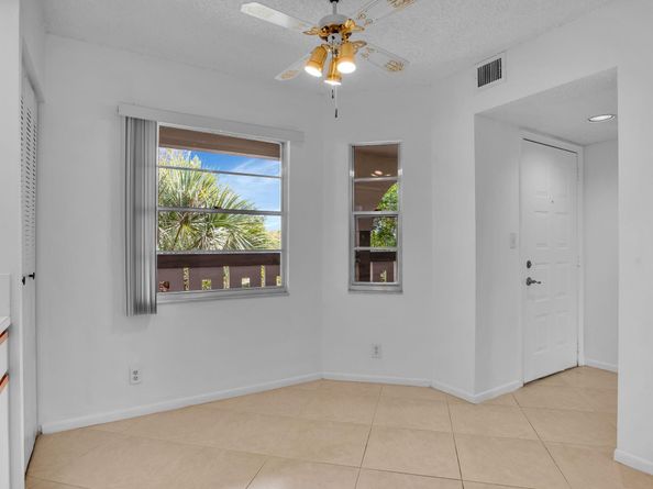 1601 Abaco Dr D4, Coconut Creek FL 33066