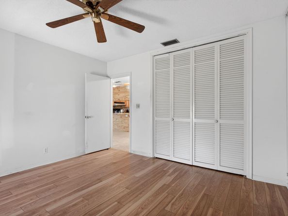 2131 NE 42nd Court 212e, Lighthouse Point FL 33064