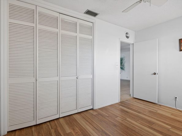 2131 NE 42nd Court 212e, Lighthouse Point FL 33064