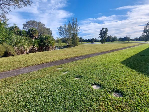 1203 Lakeview Drive E 1203, Royal Palm Beach FL 33411