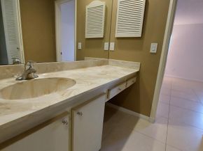 1203 Lakeview Drive E 1203, Royal Palm Beach FL 33411