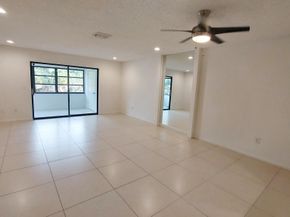 1203 Lakeview Drive E 1203, Royal Palm Beach FL 33411