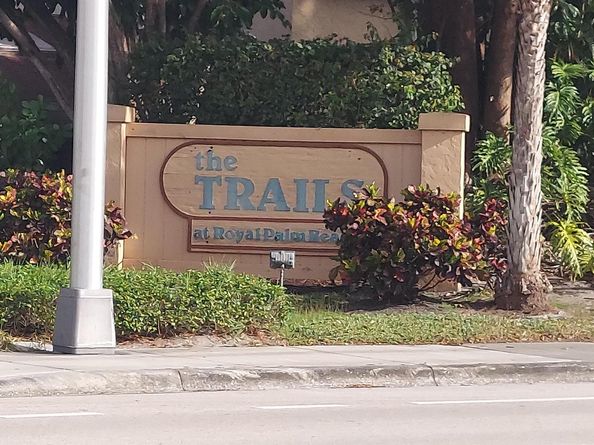 1203 Lakeview Drive E 1203, Royal Palm Beach FL 33411