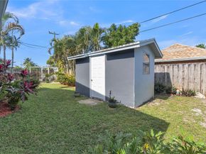 1521 NW 42nd St, Fort Lauderdale FL 33309