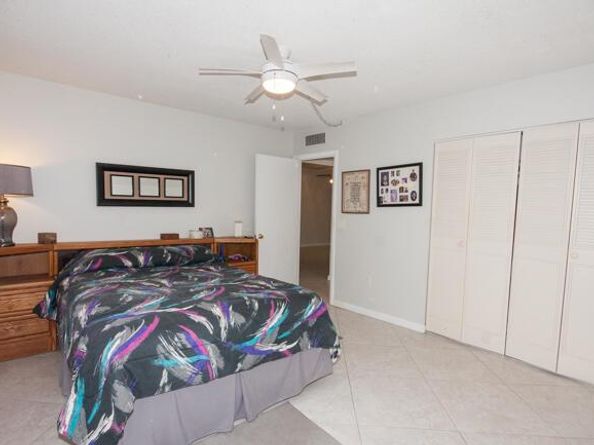 301 Croton Avenue 202, Lantana FL 33462