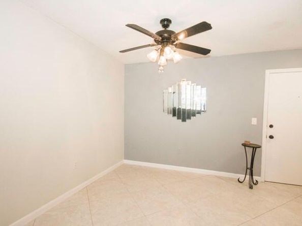 301 Croton Avenue 202, Lantana FL 33462