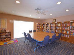 960 NW 49th St, Deerfield Beach FL 33064